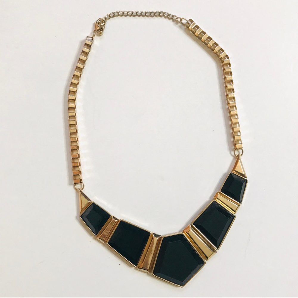 Statement Necklaces Bundle. - Picture 5 of 8